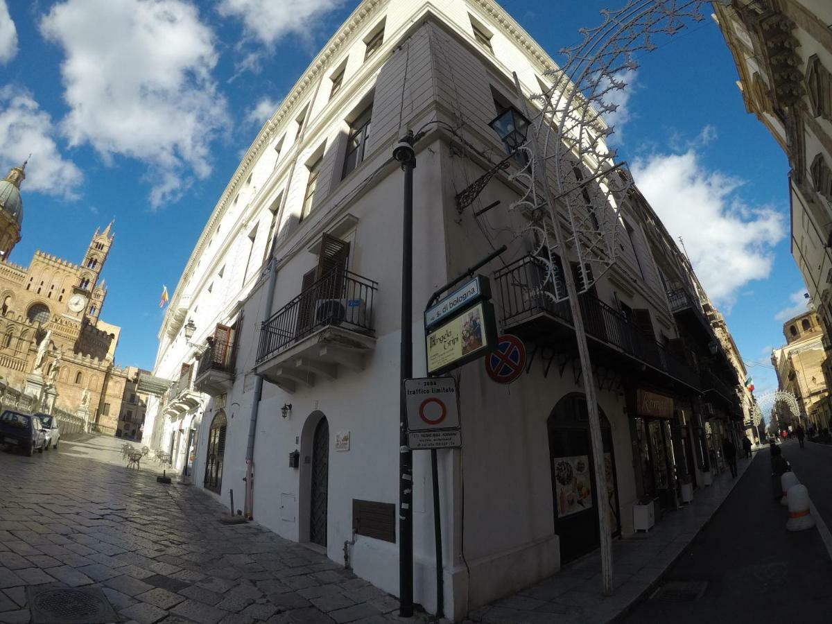 Bed and Breakfast I Vicini Della Cattedrale Palermo Exterior foto
