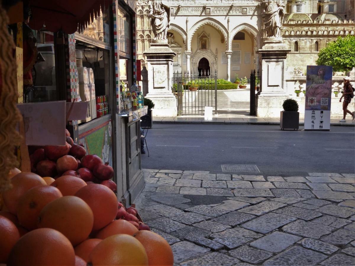 Bed and Breakfast I Vicini Della Cattedrale Palermo Exterior foto