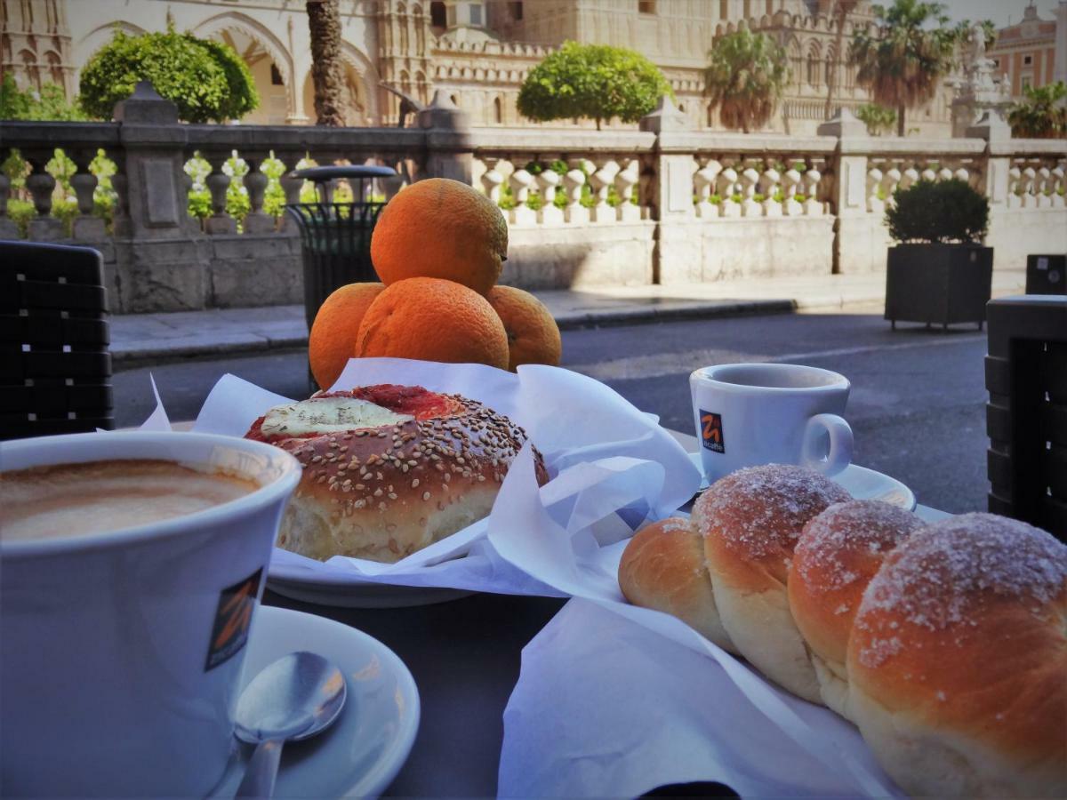 Bed and Breakfast I Vicini Della Cattedrale Palermo Exterior foto
